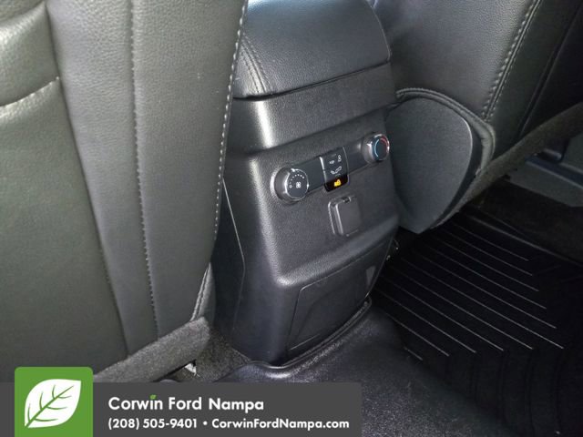 Used 2018 Ford Explorer XLT w/ Equipment Group 202A image 26