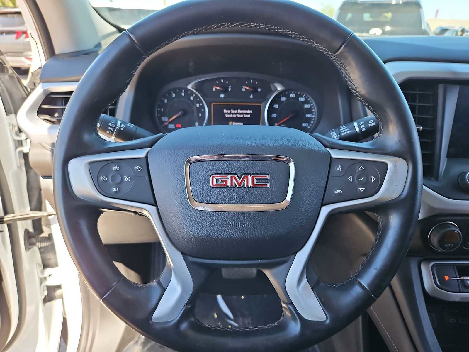 Used 2023 GMC Acadia SLT image 23