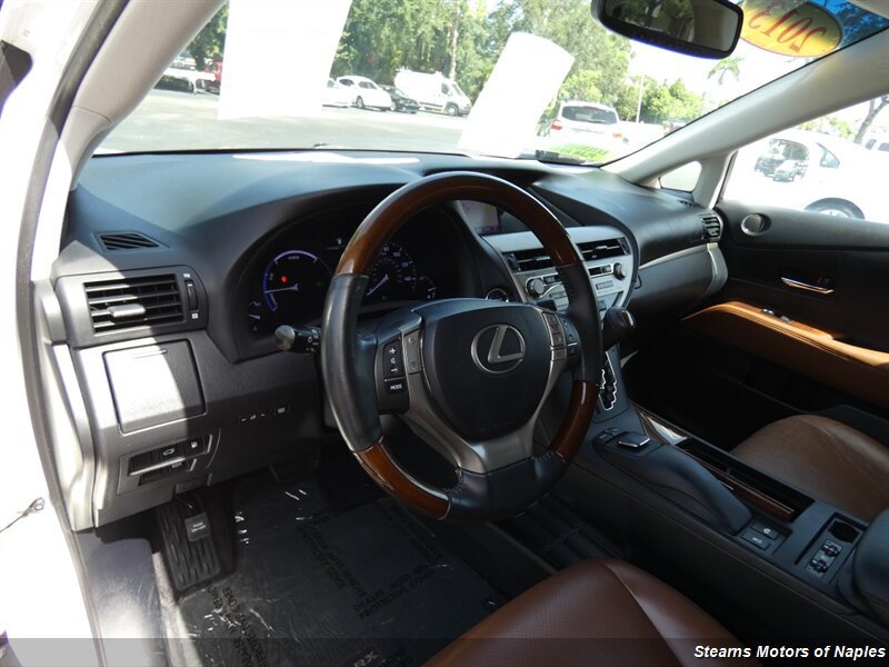 Used 2013 Lexus RX 450h AWD w/ Navigation Pkg image 36