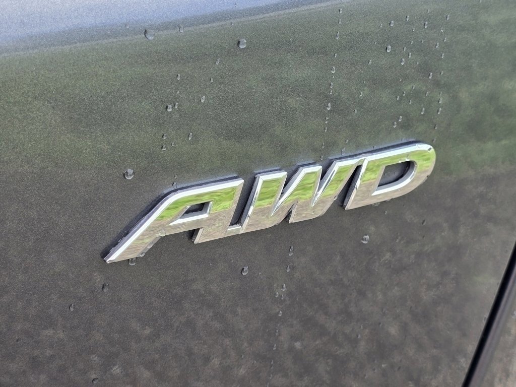 Used 2022 Honda CR-V Touring image 32