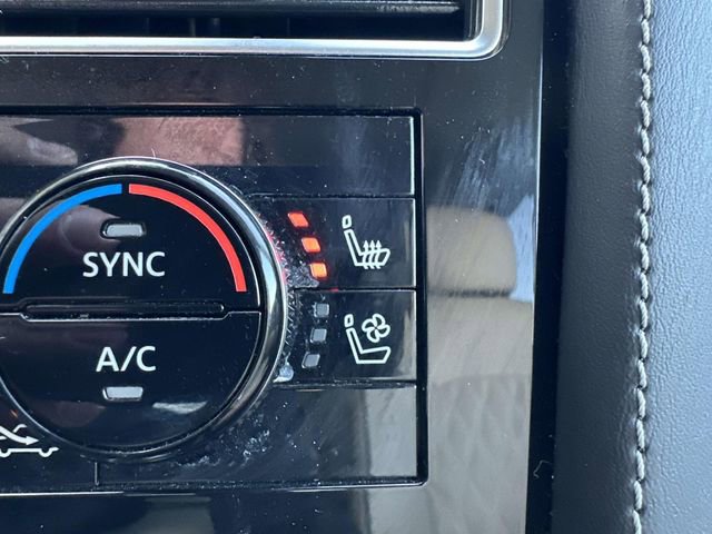 Used 2023 Nissan Armada Platinum w/ Captain's Chairs Package image 55