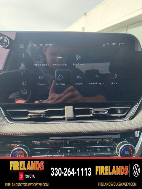 Used 2026 Chevrolet Equinox RS w/ Convenience Package III image 2