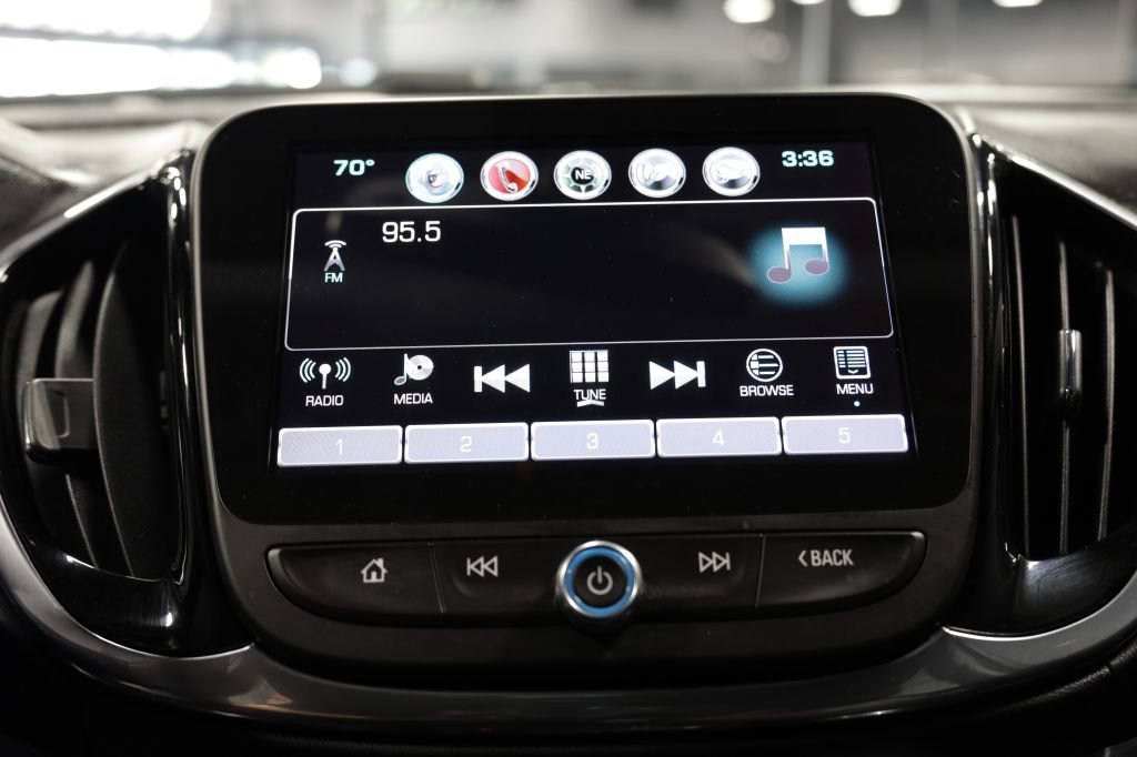 Used 2017 Chevrolet Volt Premier w/ Driver Confidence II Package image 37