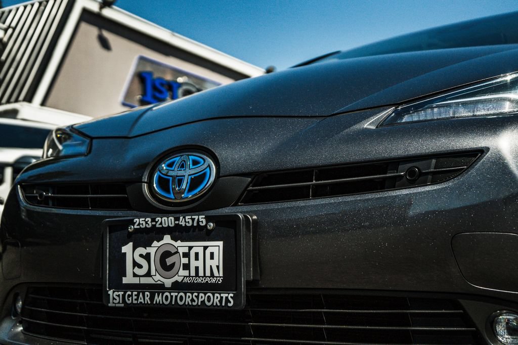 Used 2022 Toyota Prius XLE w/ Advanced Technology Package AWD/4WD image 11