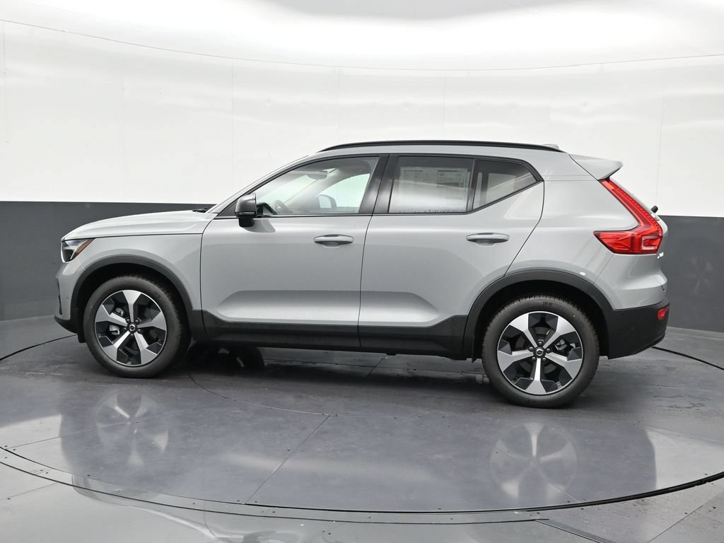 New 2026 Volvo XC40 B5 Plus w/ Protection Package Premier AWD/4WD image 2