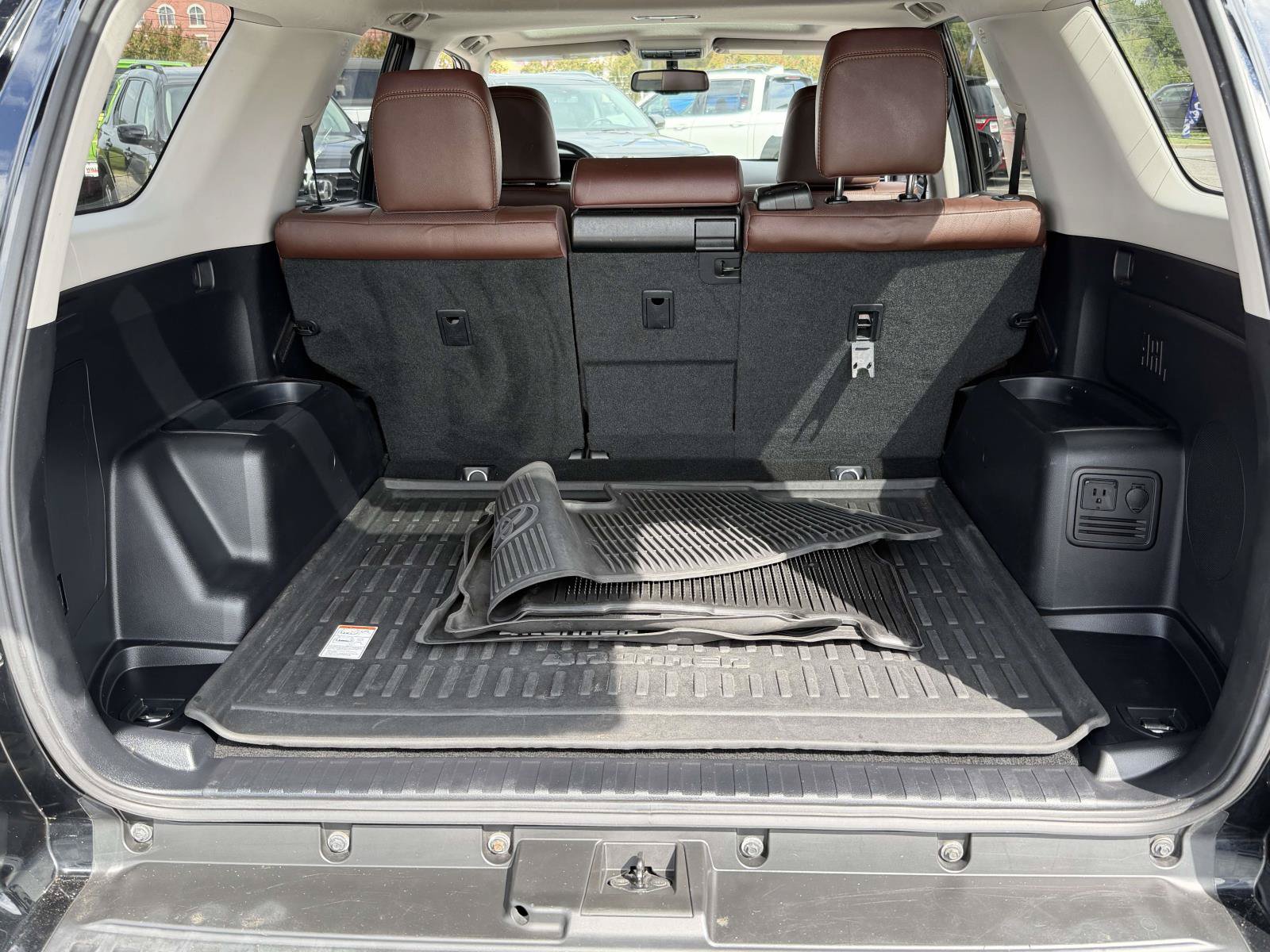 Used 2017 Toyota 4Runner Limited AWD/4WD image 36
