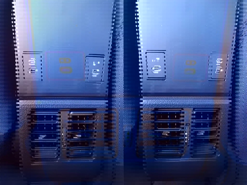 Used 2023 Subaru Solterra AWD image 13