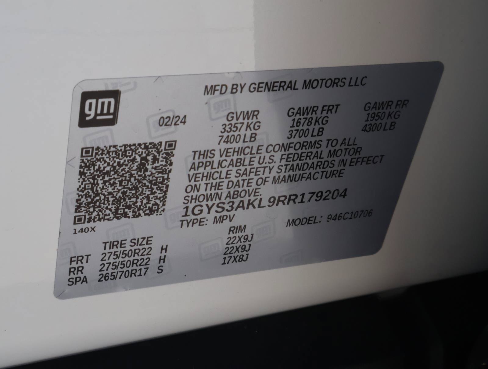 Certified 2024 Cadillac Escalade Luxury RWD image 28