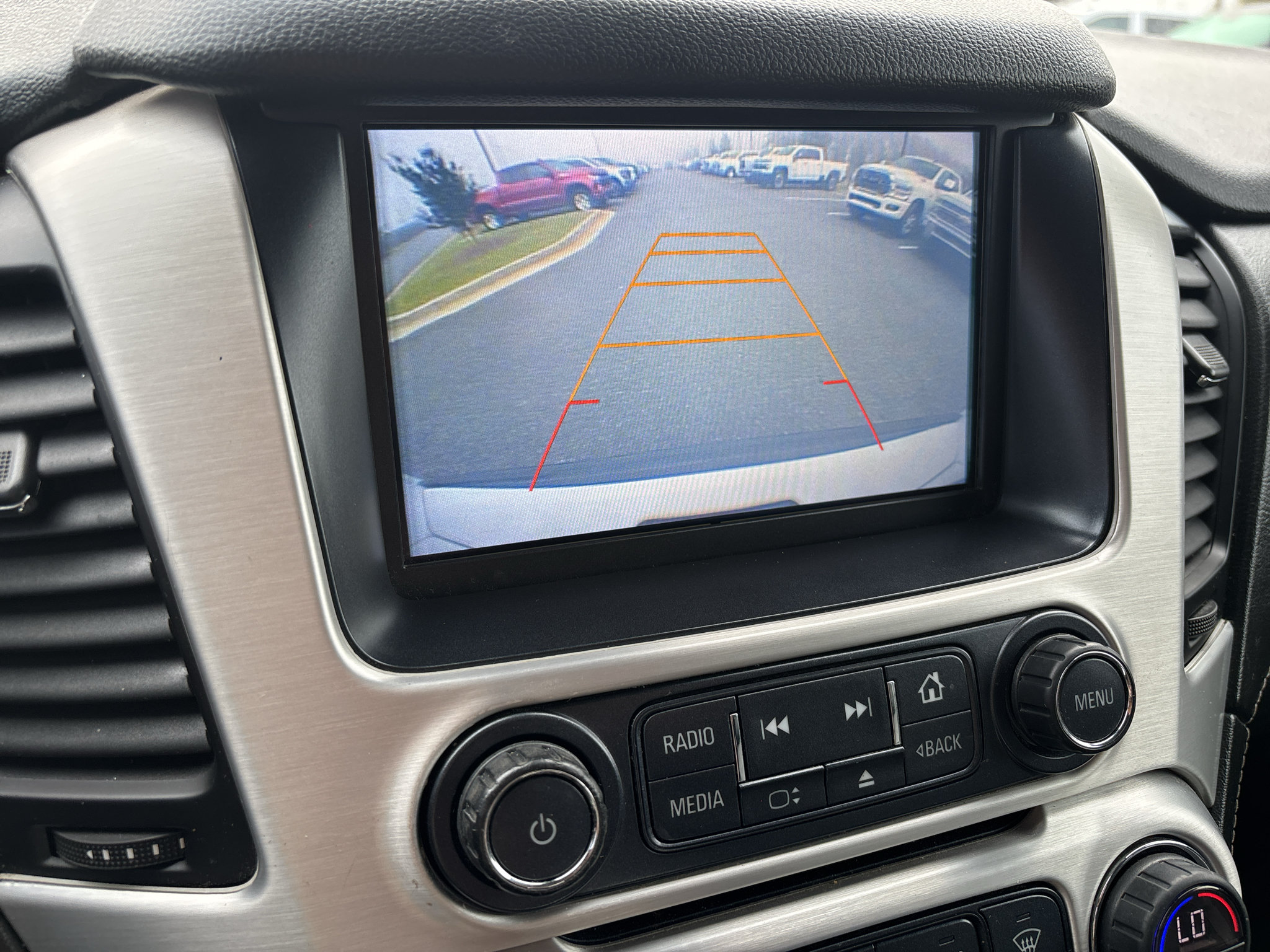 Used 2017 GMC Yukon SLT AWD/4WD image 14
