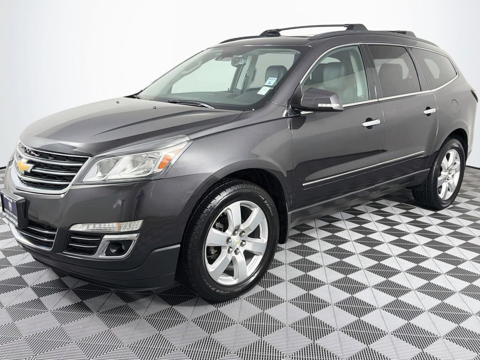 Used 2017 Chevrolet Traverse Premier AWD/4WD image 6