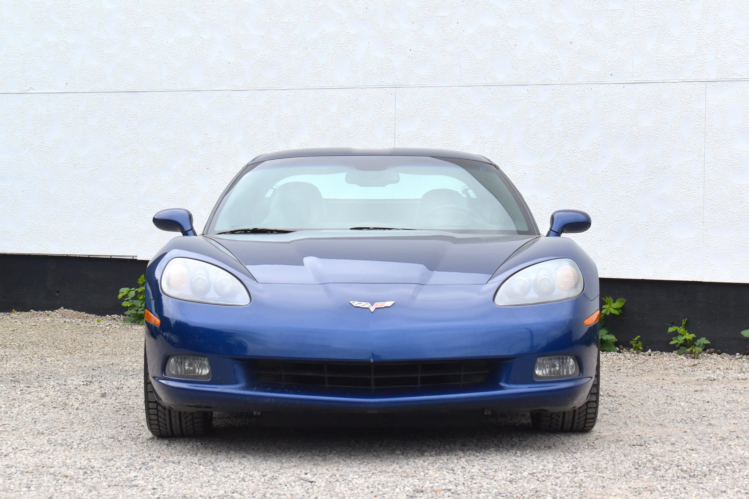 Used 2005 Chevrolet Corvette Coupe w/ Preferred Equipment Group RWD image 35
