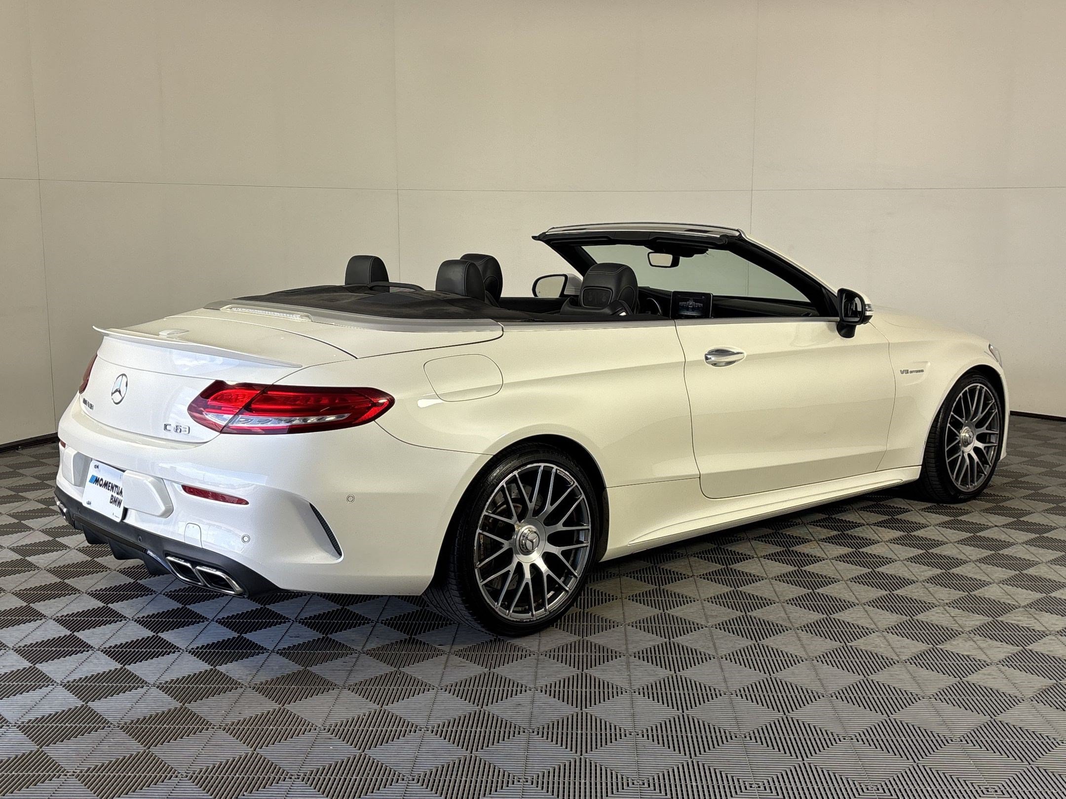 Used 2017 Mercedes-Benz C 63 AMG Cabriolet image 9