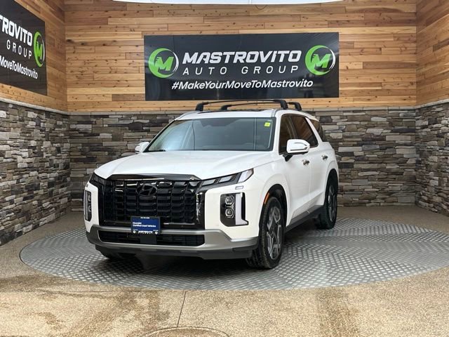 Used 2023 Hyundai Palisade SEL w/ Premium Package AWD/4WD image 4
