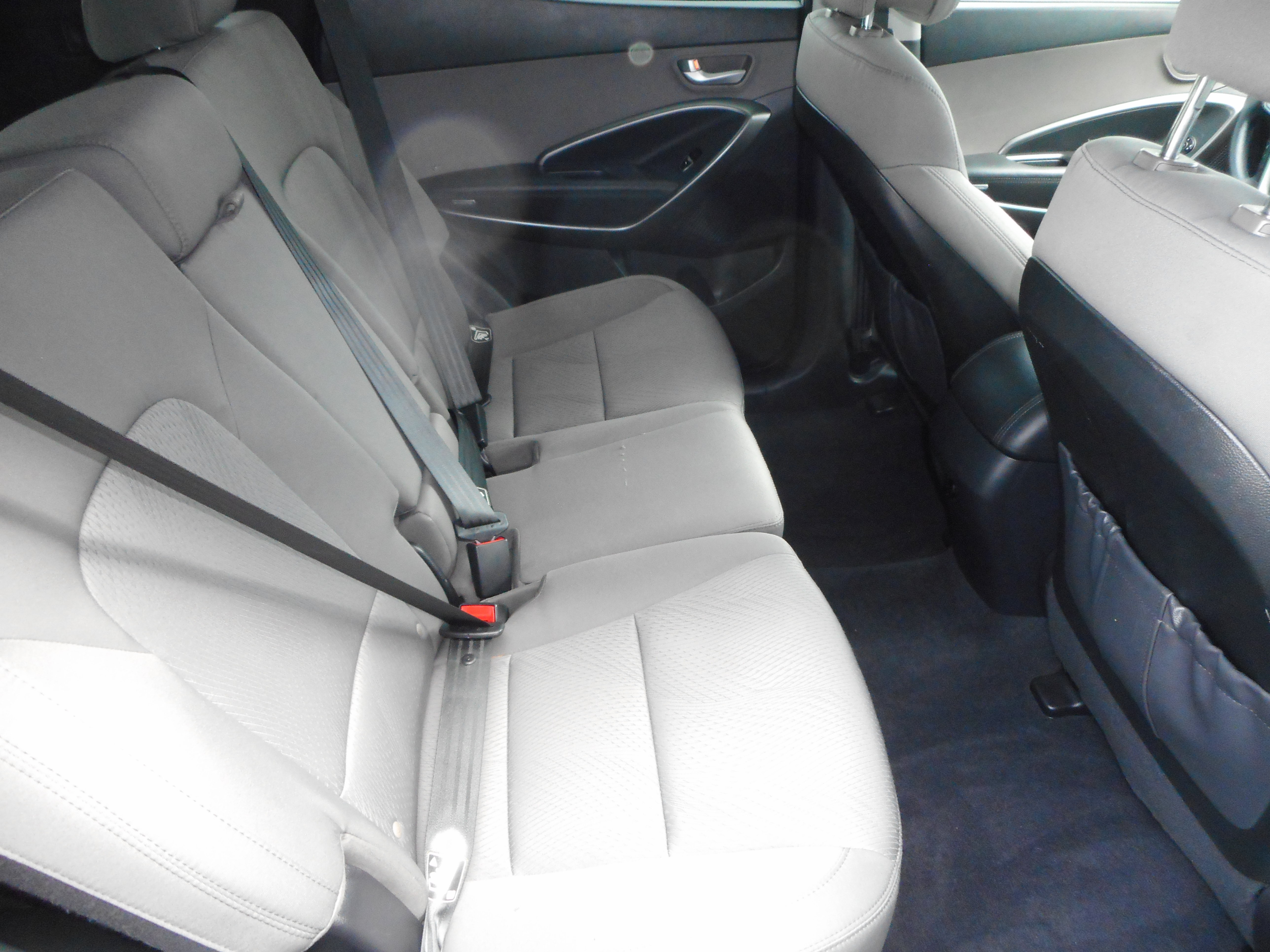 Used 2018 Hyundai Santa Fe Sport w/ 2.4L Value Package 02 AWD/4WD image 25
