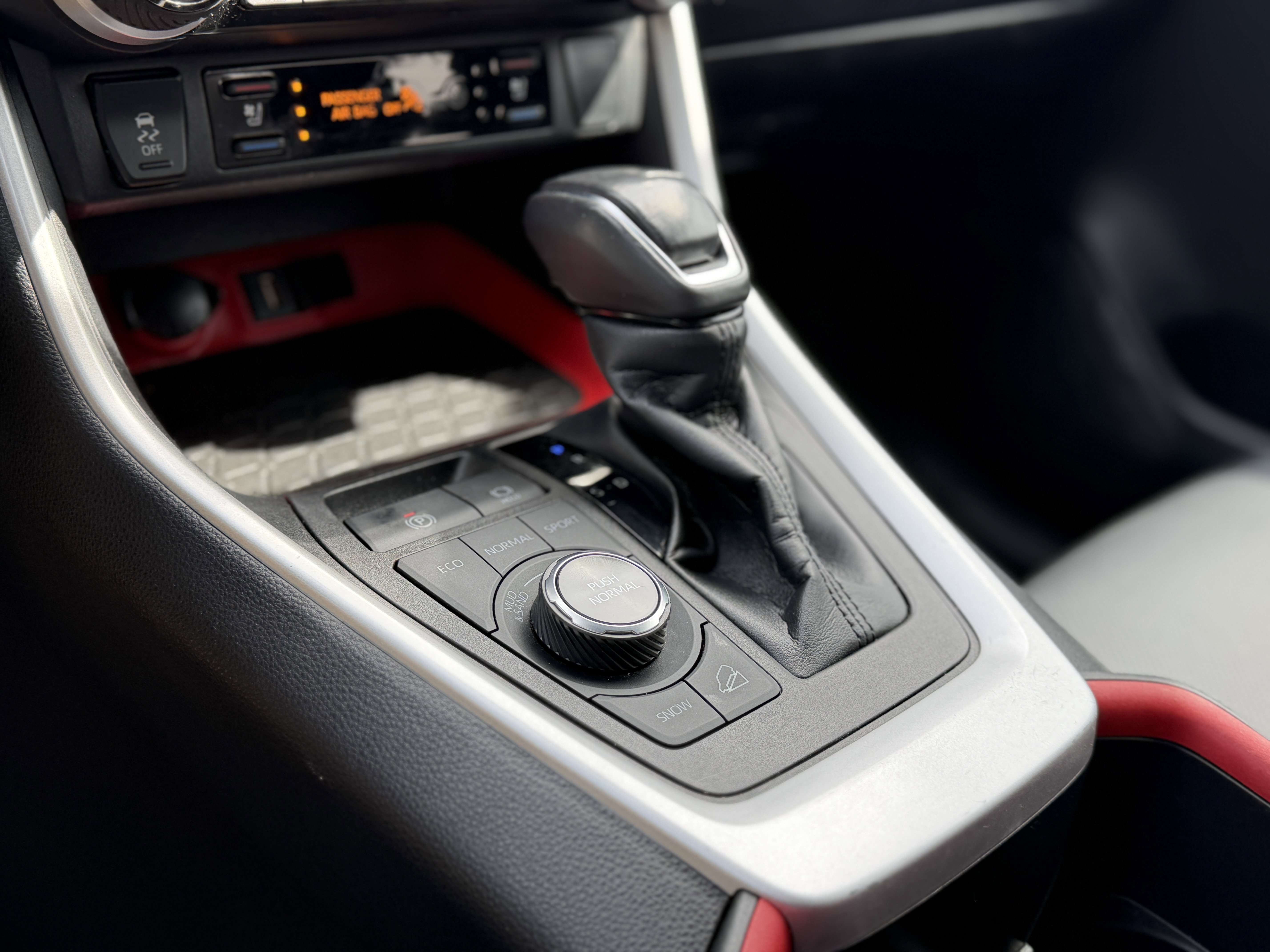 Used 2022 Toyota RAV4 TRD Off-Road w/ TRD Off-Road Weather Package AWD/4WD image 16