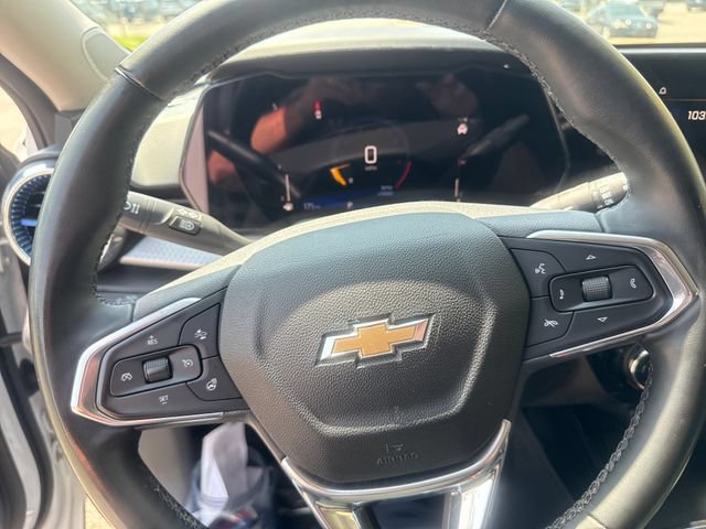 Used 2024 Chevrolet Trax LT w/ Driver Confidence Package FWD image 11
