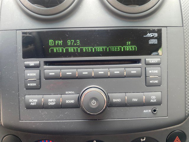 Used 2011 Chevrolet Aveo LT image 49