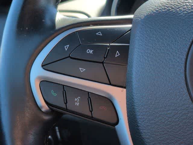 Used 2020 Jeep Grand Cherokee Laredo w/ Quick Order Package 2BN North AWD/4WD image 25