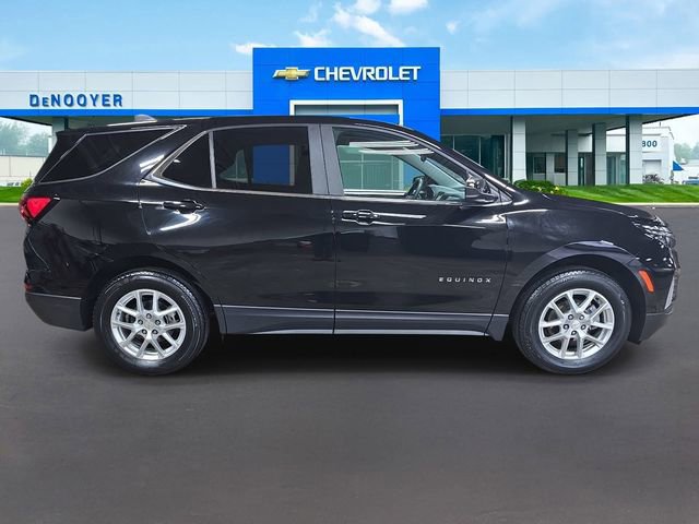 Used 2024 Chevrolet Equinox LT AWD/4WD image 6