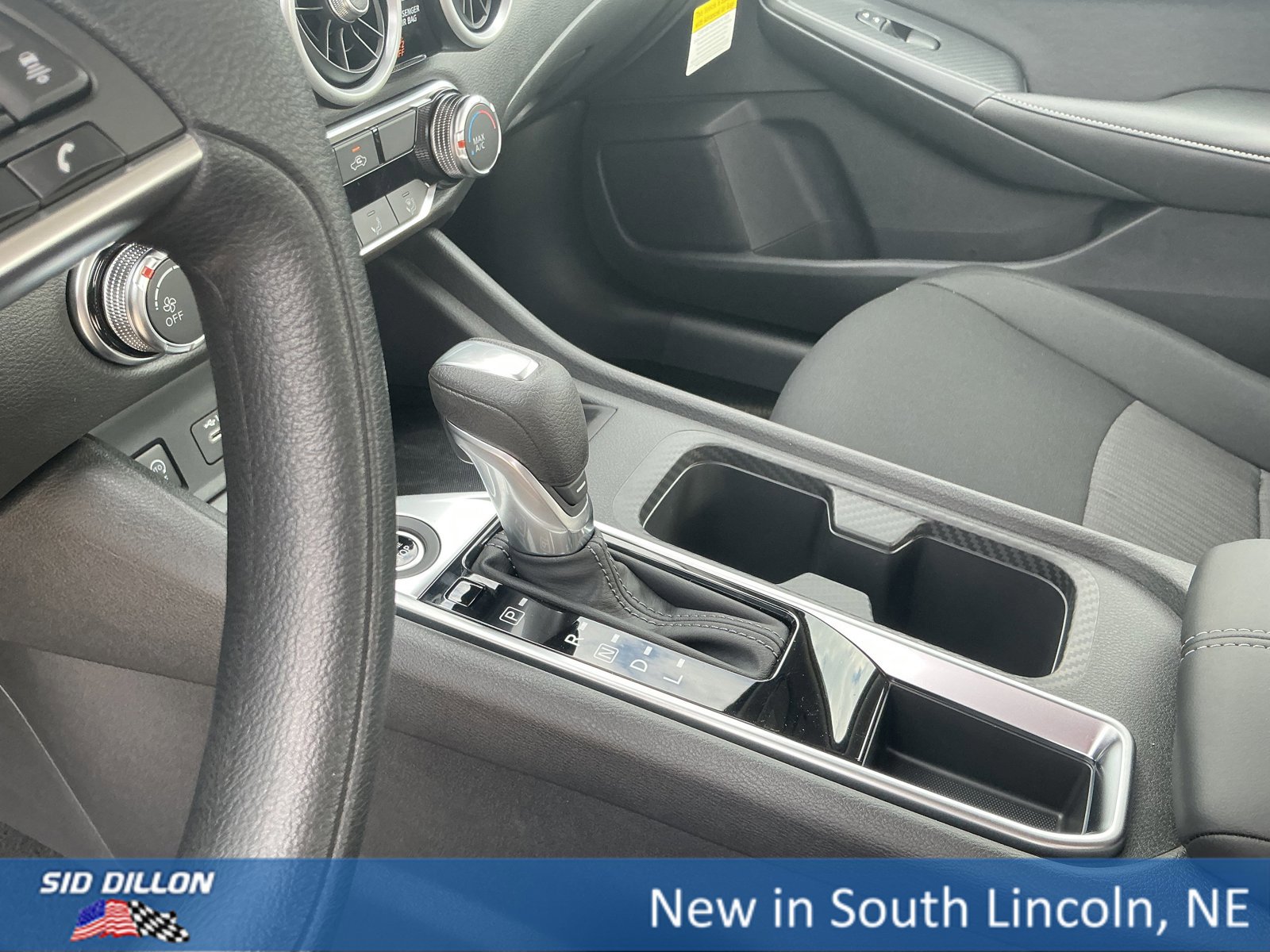 New 2025 Nissan Sentra SV w/ Trunk Package image 8