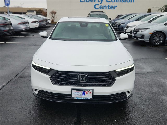 Used 2024 Honda Accord EX image 2