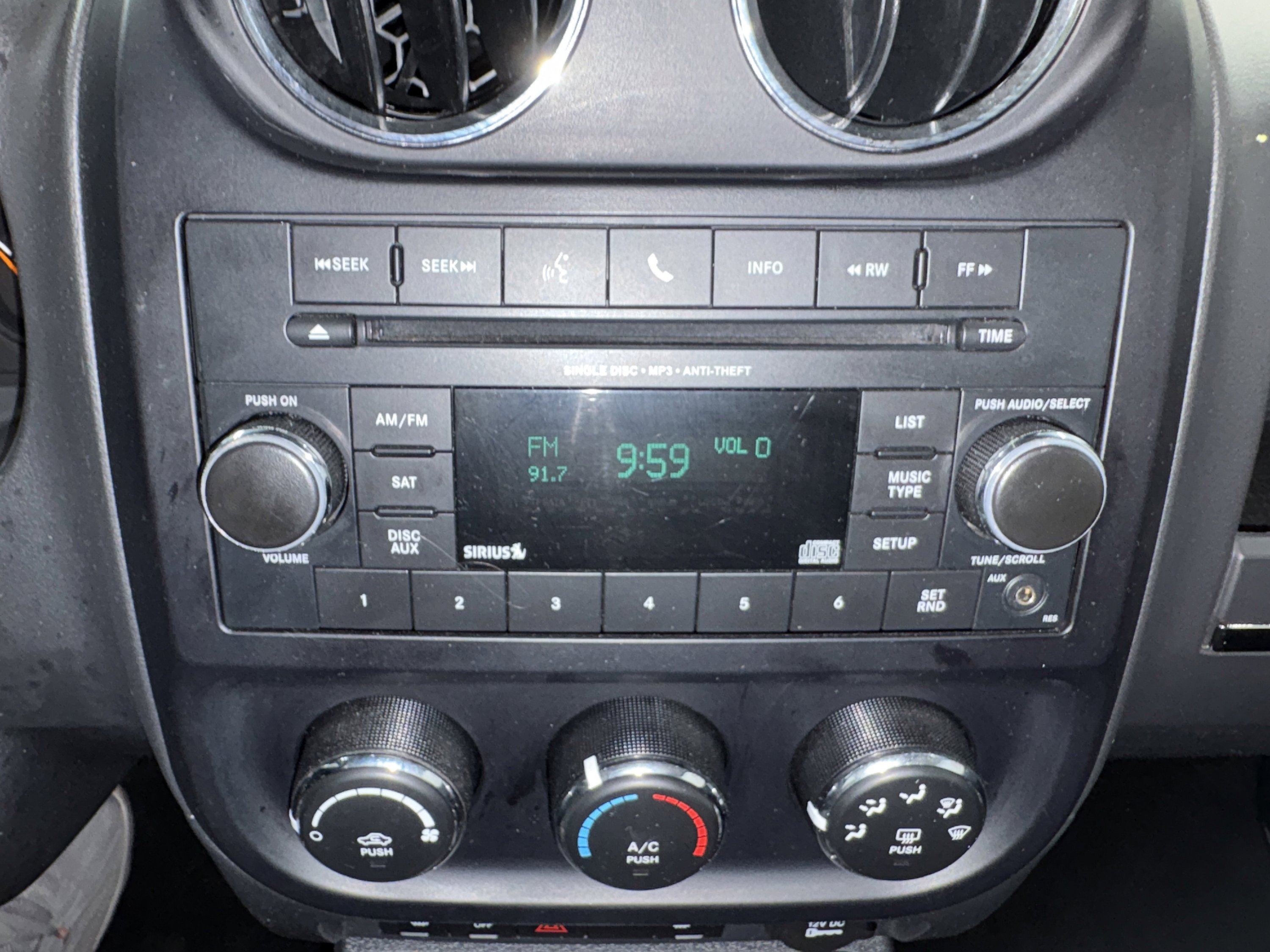 Used 2016 Jeep Patriot Sport w/ Power Value Group image 14