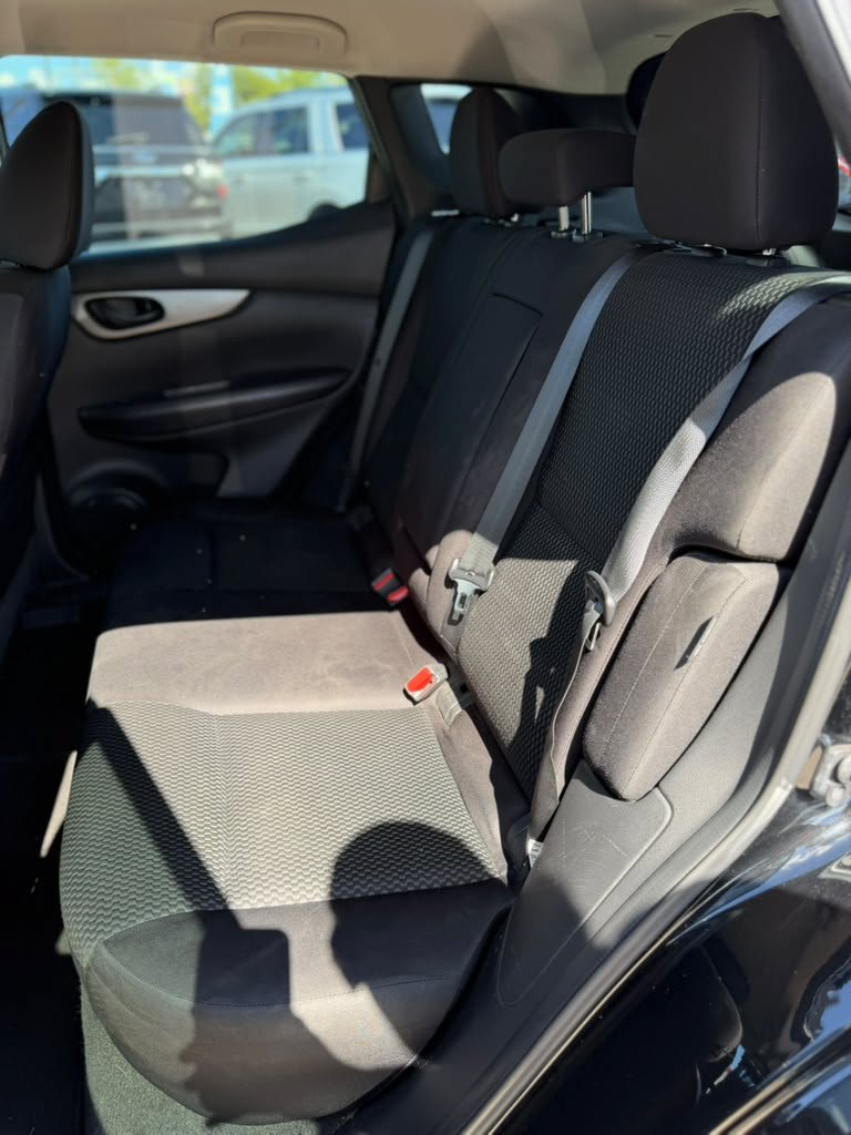 Used 2021 Nissan Rogue Sport S FWD image 14