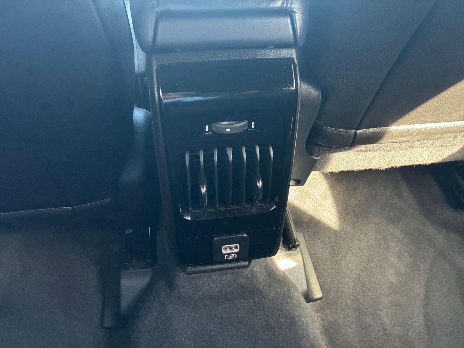 Used 2025 Jeep Compass Trailhawk w/ Trailer Tow Group image 22