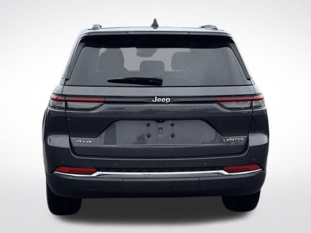 Used 2022 Jeep Grand Cherokee Limited AWD/4WD image 7