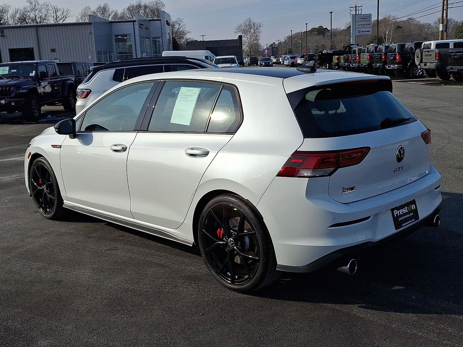 Used 2024 Volkswagen GTI SE image 8