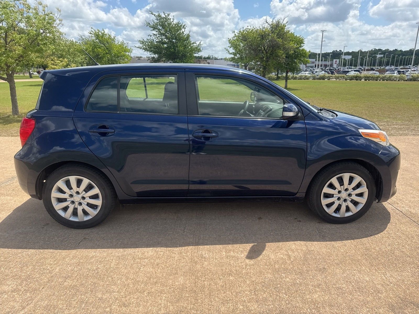 Used 2012 Scion xD image 6