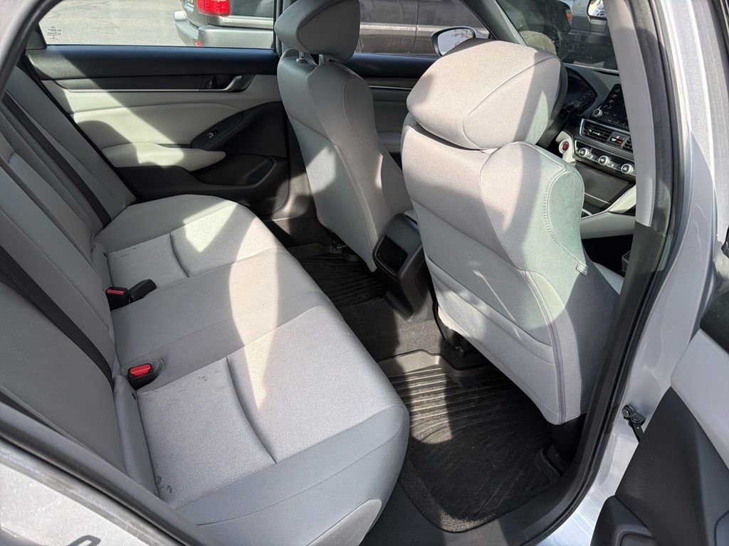 Used 2019 Honda Accord LX image 11