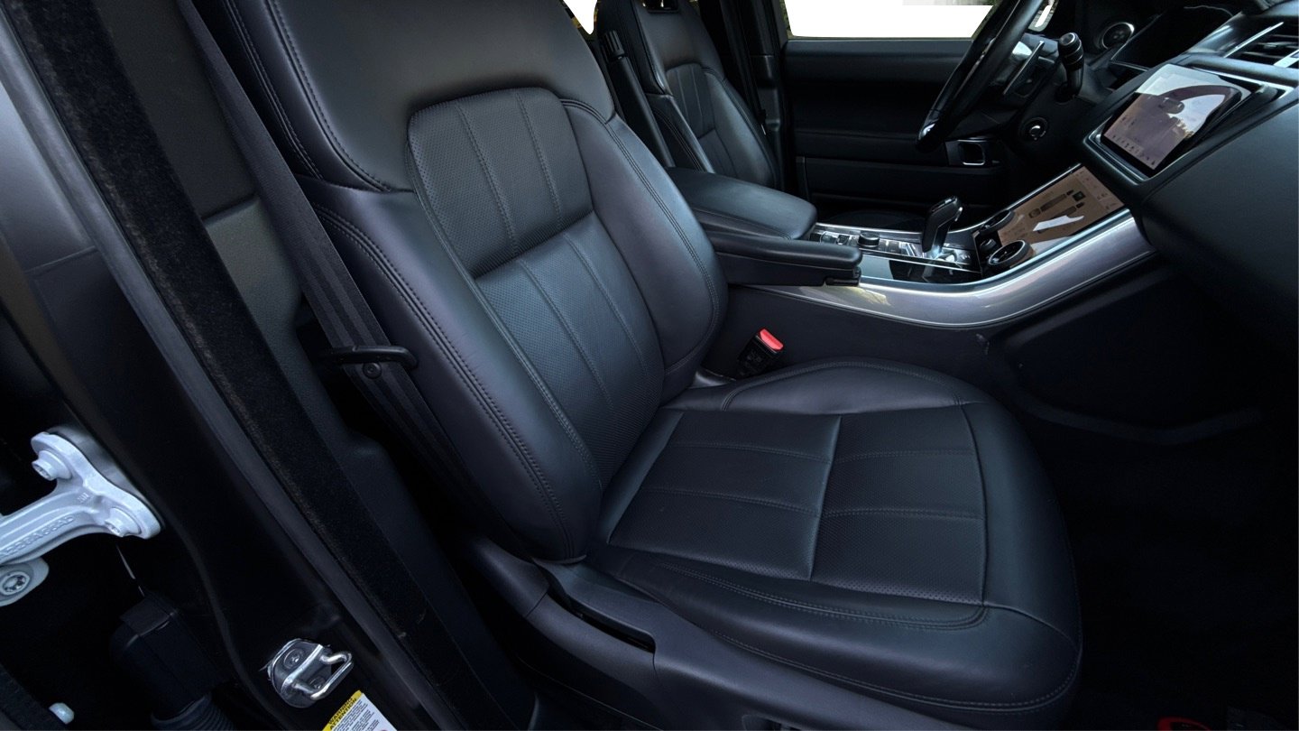 Used 2019 Land Rover Range Rover Sport Supercharged AWD/4WD image 39