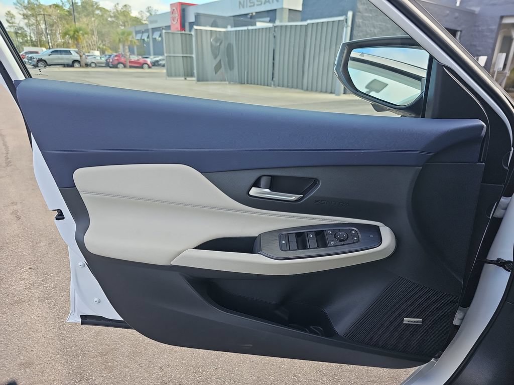 New 2026 Nissan Sentra SL w/ Floor Mat Package FWD image 31