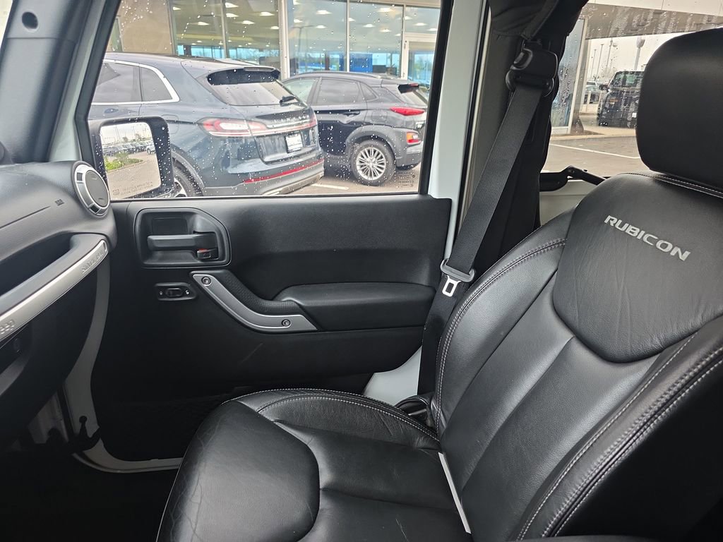 Used 2014 Jeep Wrangler Rubicon w/ Dual Top Group image 34