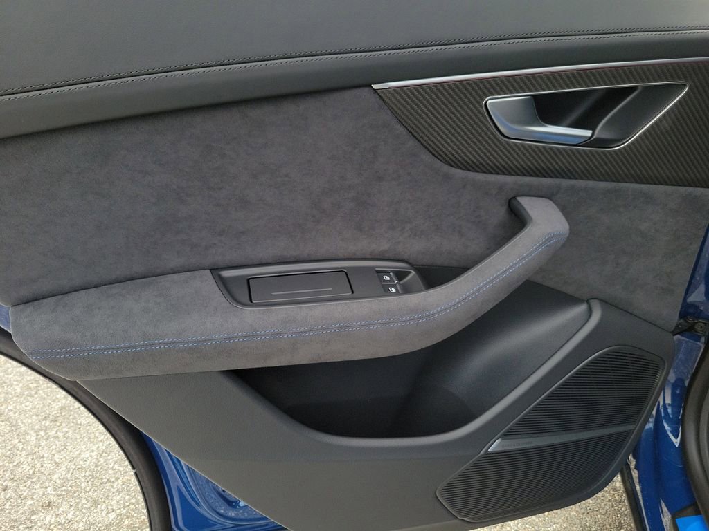 New 2026 Audi RS Q8 performance image 27