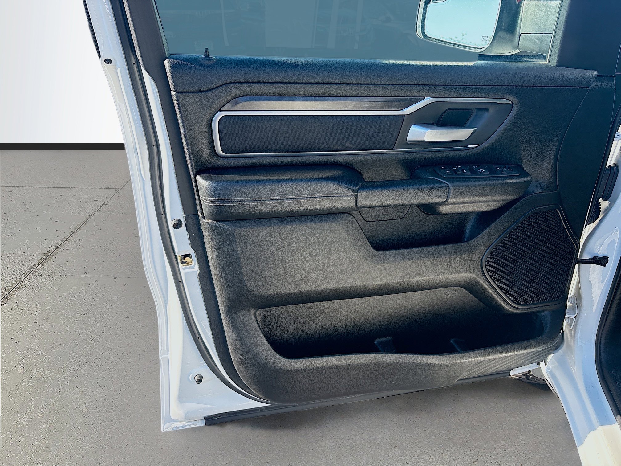 Used 2024 RAM 1500 Big Horn image 21