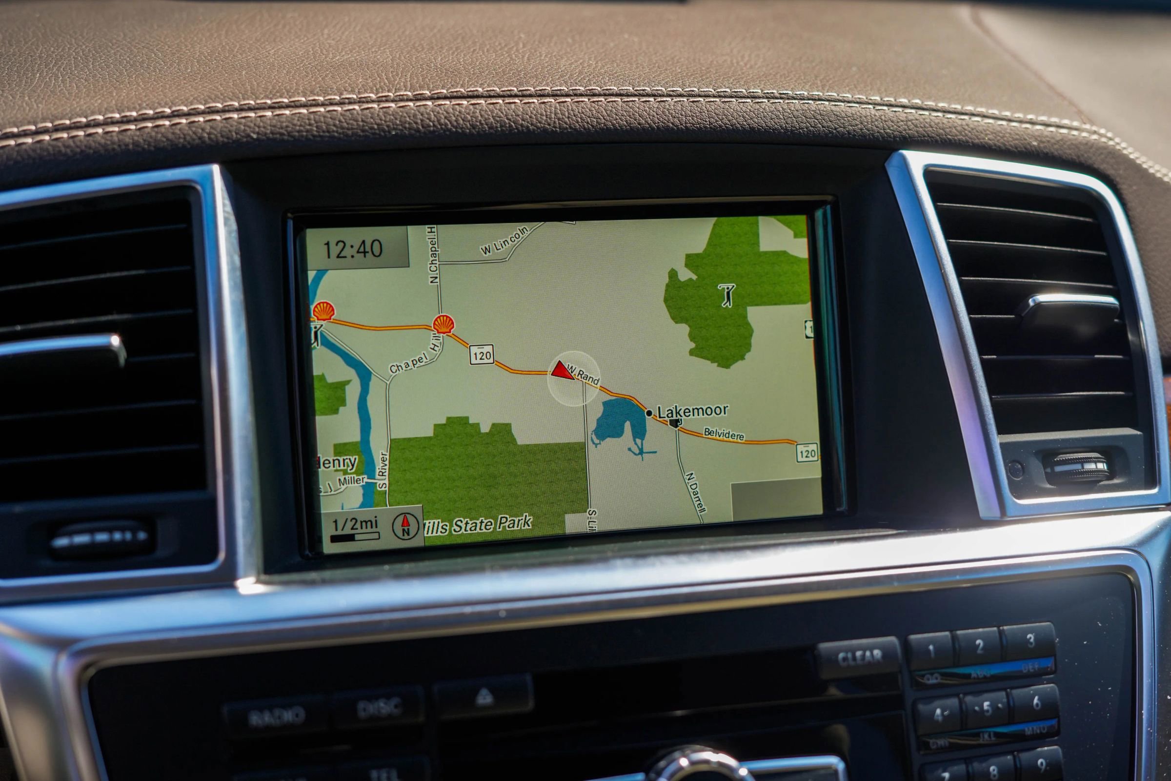 Used 2015 Mercedes-Benz GL 320 BlueTEC 4MATIC image 16