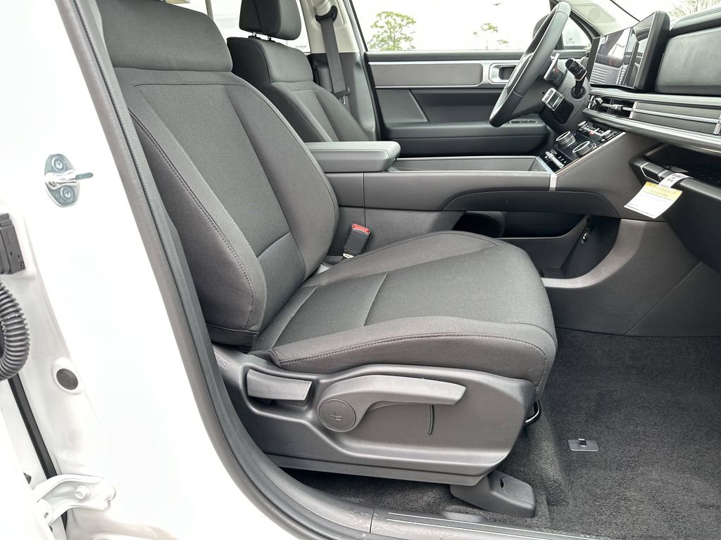 New 2026 Hyundai Santa Fe SE FWD image 26
