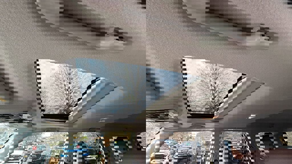 Used 2021 Toyota 4Runner Limited image 11