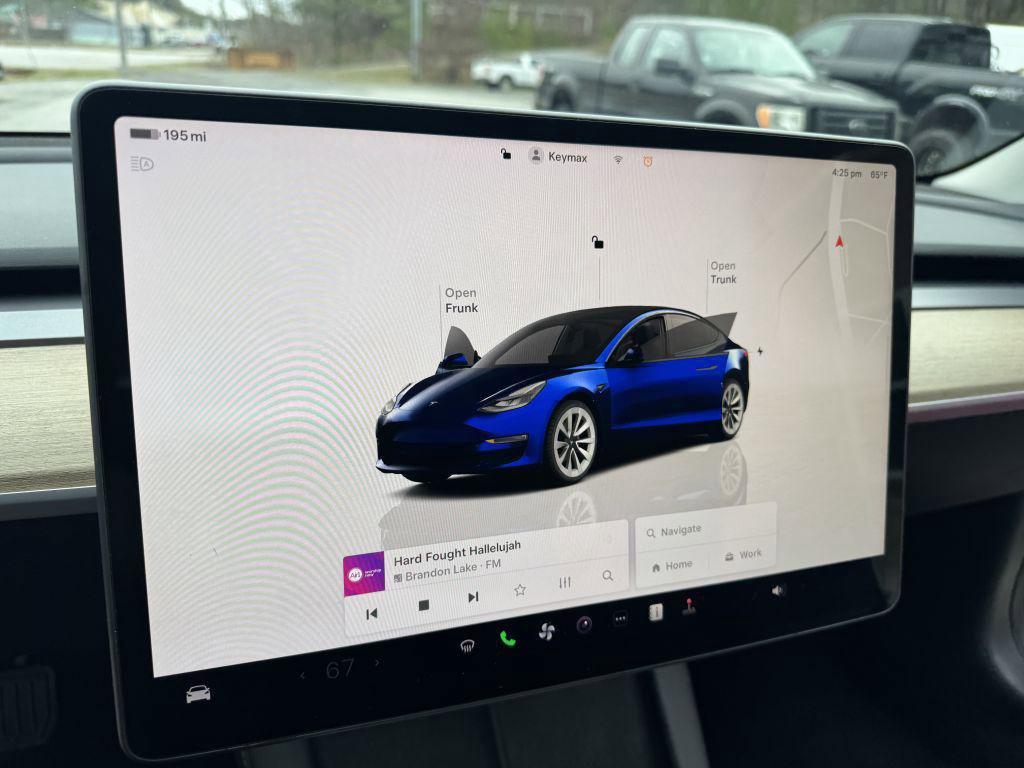 Used 2023 Tesla Model 3 Standard Range image 26