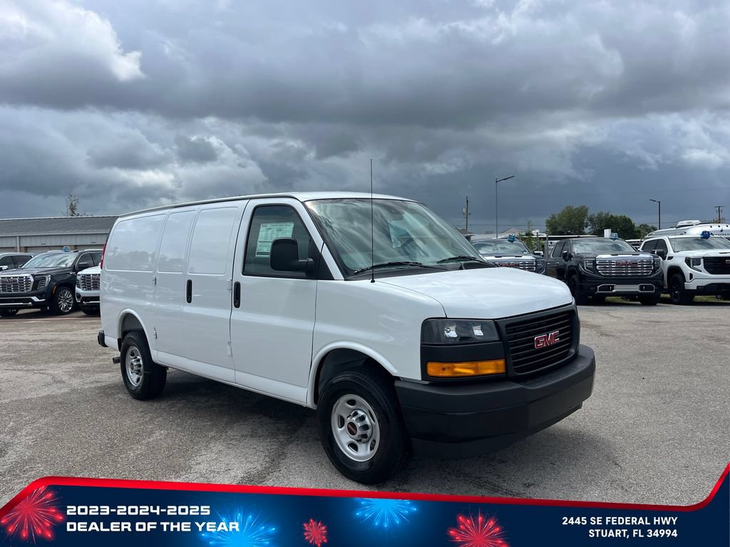 New 2026 GMC Savana 2500 w/ Driver Convenience Package RWD image 2