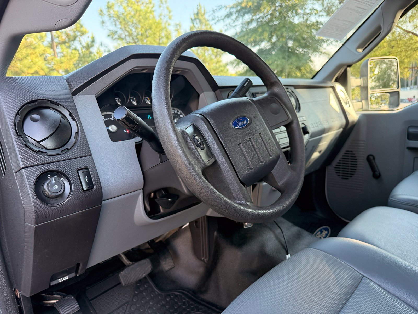Used 2011 Ford F250 XL RWD image 22