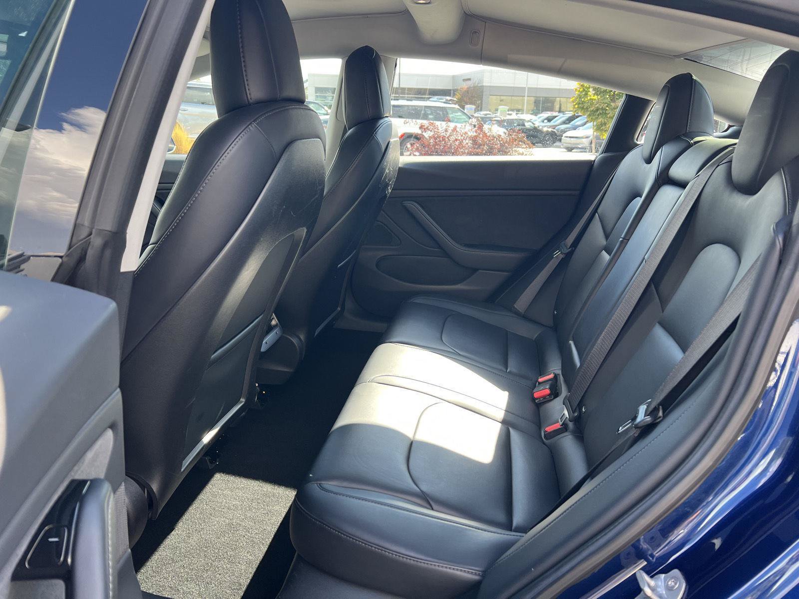 Used 2018 Tesla Model 3 Long Range RWD image 24