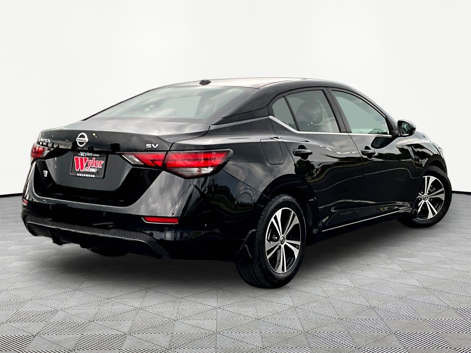 Used 2020 Nissan Sentra SV FWD image 6