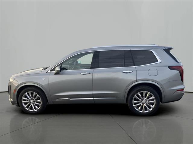 Certified 2025 Cadillac XT6 Premium Luxury image 2