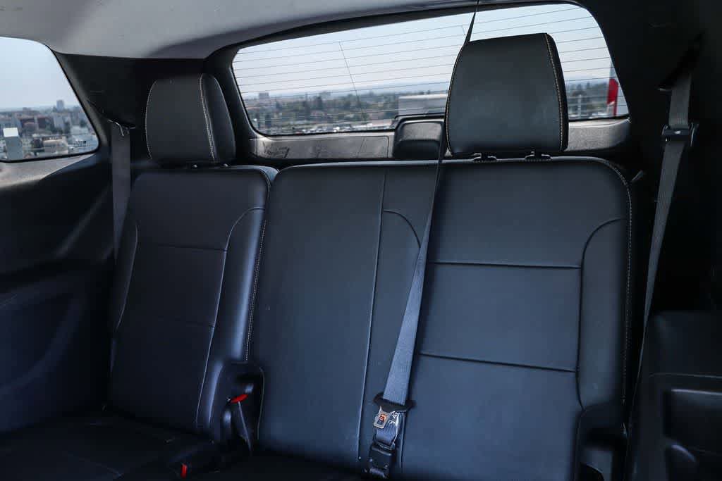 Used 2020 Chevrolet Traverse RS w/ LPO, Floor Liner Package FWD image 19