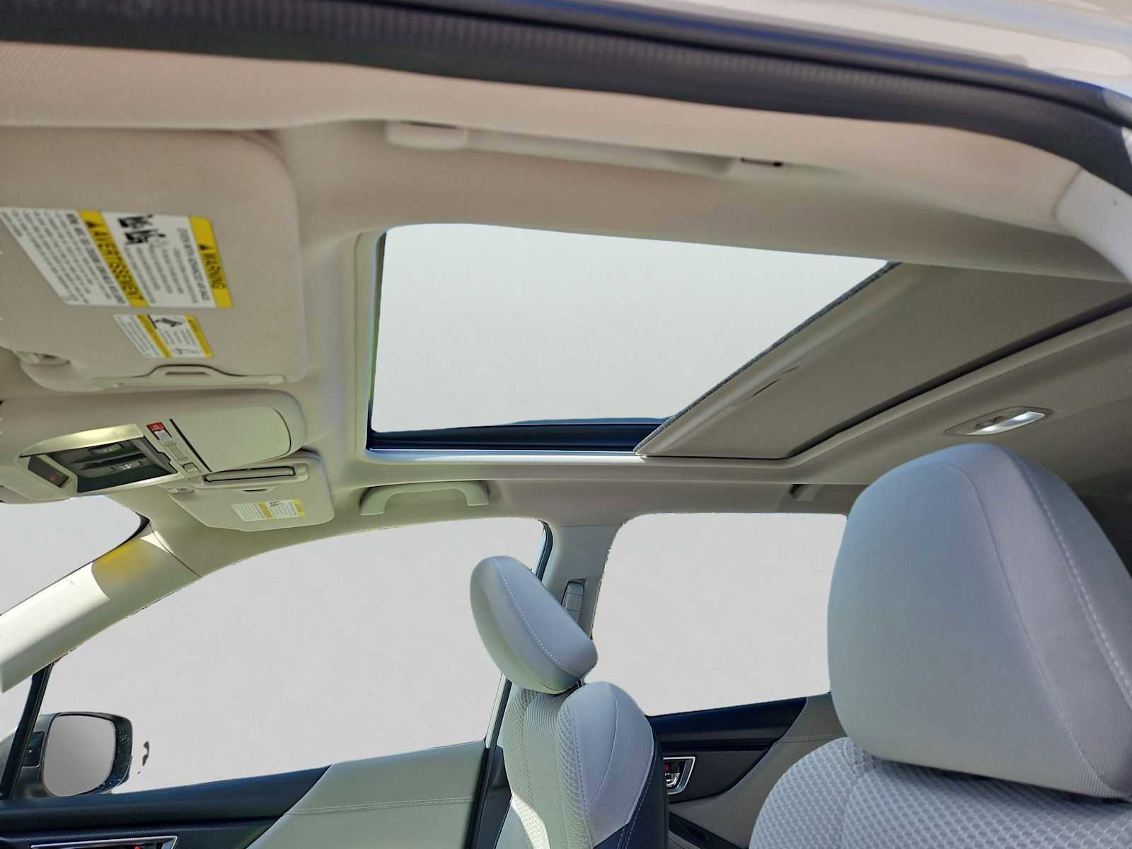 Used 2022 Subaru Forester Premium image 8