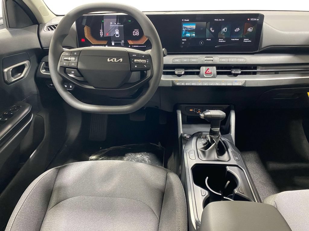 New 2026 Kia K4 FWD image 12