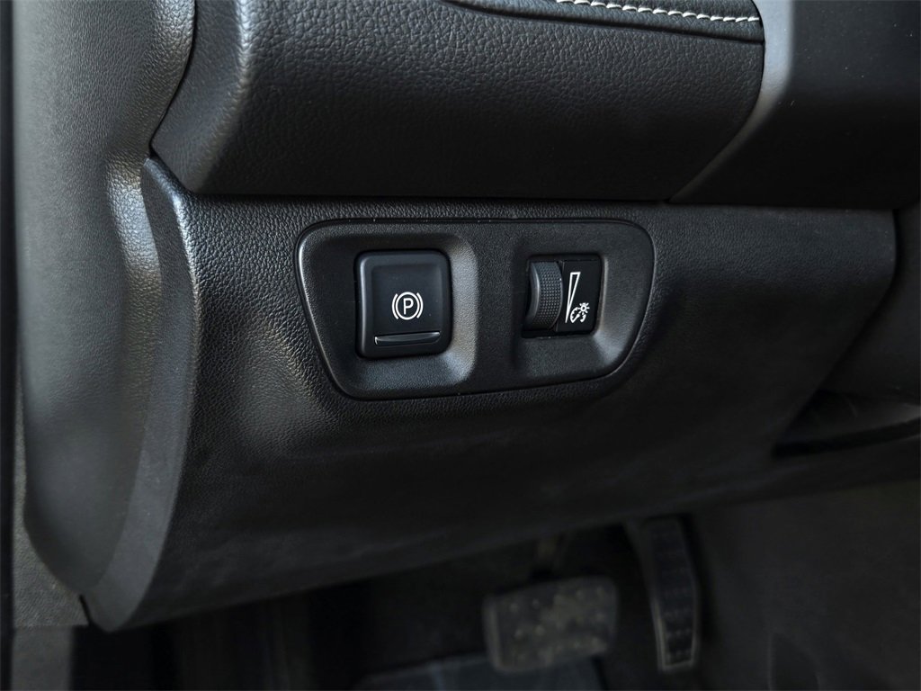 Used 2017 GMC Acadia SLT image 23